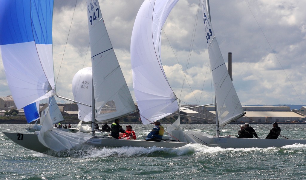 Graeme Taylor (Magpie Bow 27) with John Bertrand (Triad) sailing wave for wave for the lead - Day 2 Rex Gorell  Prestige Etchells Australian Championship  © Etchells Media http://www.etchells.org.au/nationals/